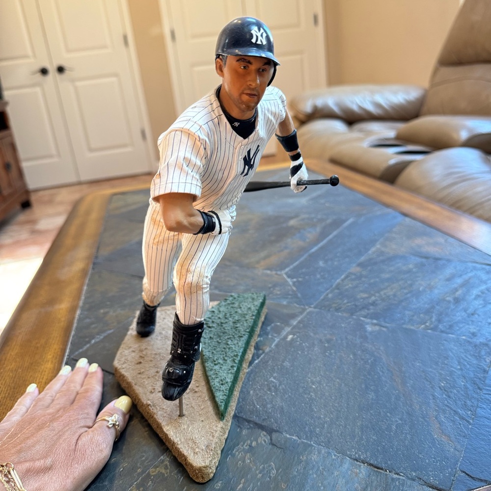 MLB Yankees Player Figurine in White and Black